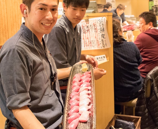 【毎月最終金曜日限定】②捌きたての『中トロ』握り20貫をかけた戦い!目方当て