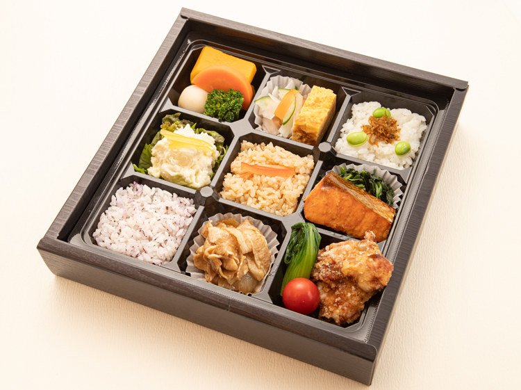 12.三種のごはんと鮭の幽庵焼き・鶏唐揚幕の内仕出し弁当