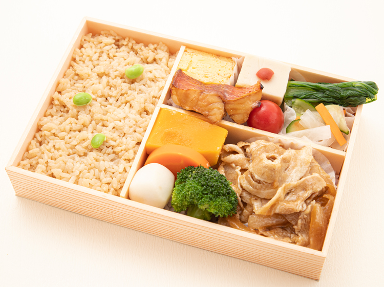 06.鯛出汁ごはんと赤魚の照り焼き・しょうが焼き幕の内仕出し弁当